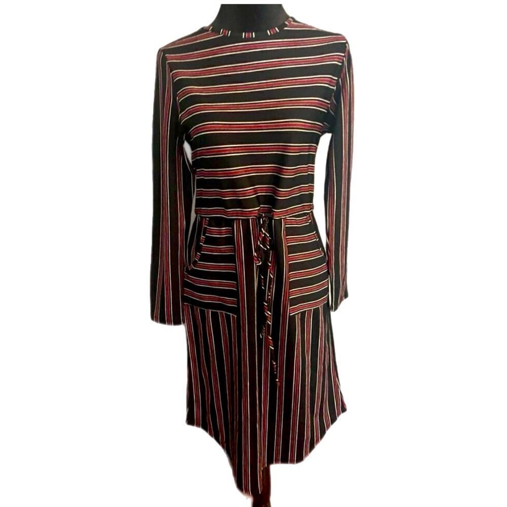 Lake Flower Striped pullover dress with pockets size small